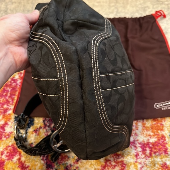 Used black Medium Coach bag - Picture 7 of 12
